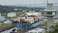Does China control the Panama Canal?