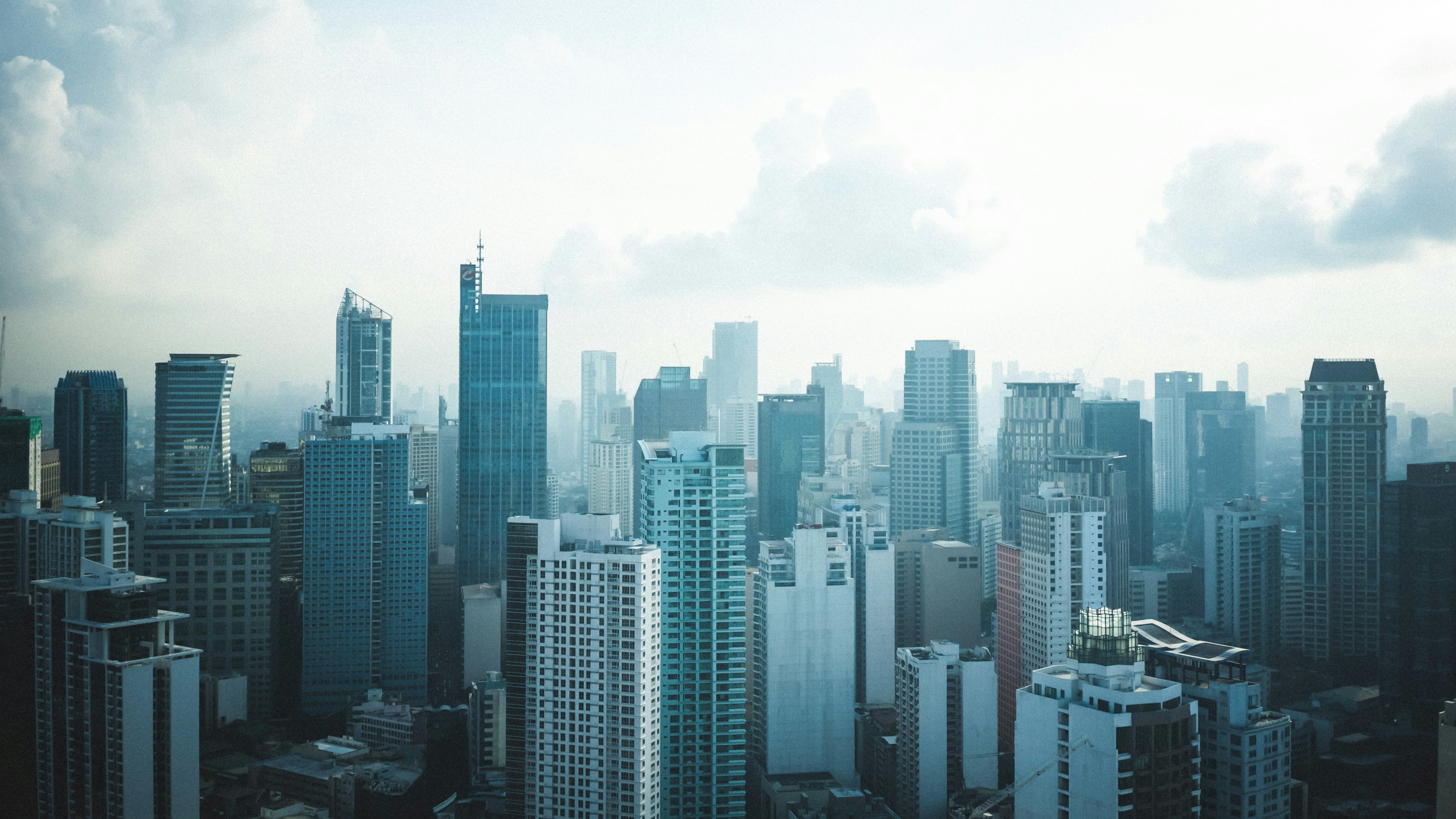 Philippine economy posts 5.8% growth amid challenges