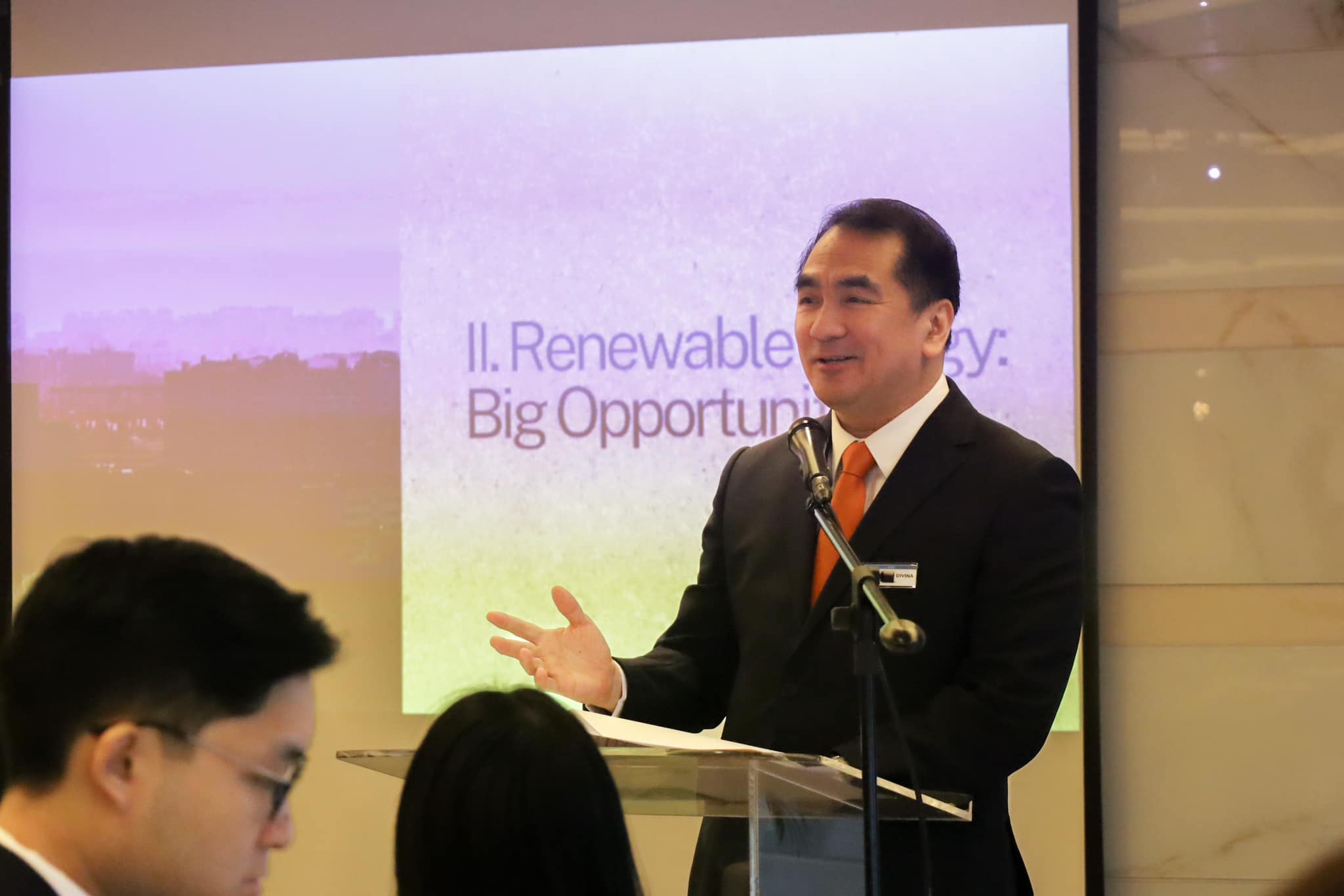 Dean Nilo Divina highlights Phl business opportunities at ECCP launch
