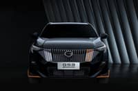 GAC GS3 Emzoom R-Style Black Edition commands attention with bold orange accents.