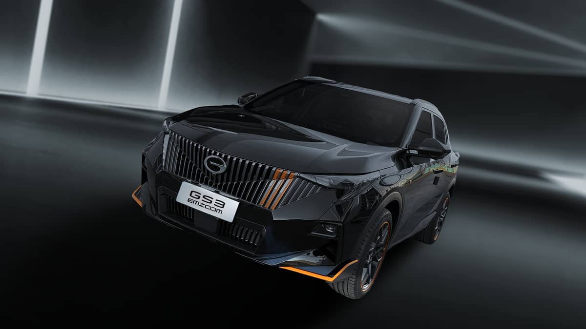 GAC GS3 Emzoom R-Style Black Edition showcases bold style and performance.
