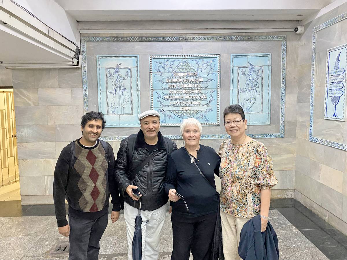 From left Kiran, A_zam. Patricia and the author in the Navoiye Metro Station