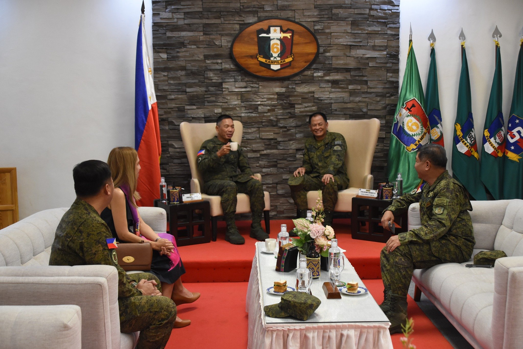 Gumiran assumes 6th ID leadership