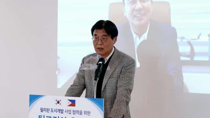 Administrator Kim Hyeong Ryeol