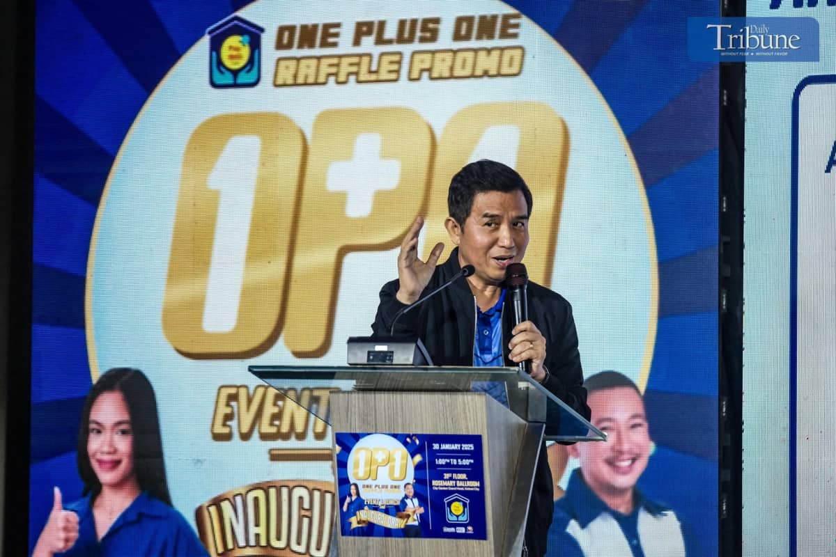 Florencio Pedro Galang Jr. Vice President of the International Operations Group of Pag-ibig Fund explains the mechanics of Pag-Ibig Fund One Plus One Raffle Promo on its launch.