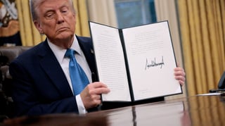 Democrats block Trump appointments over Qatari jet gift
