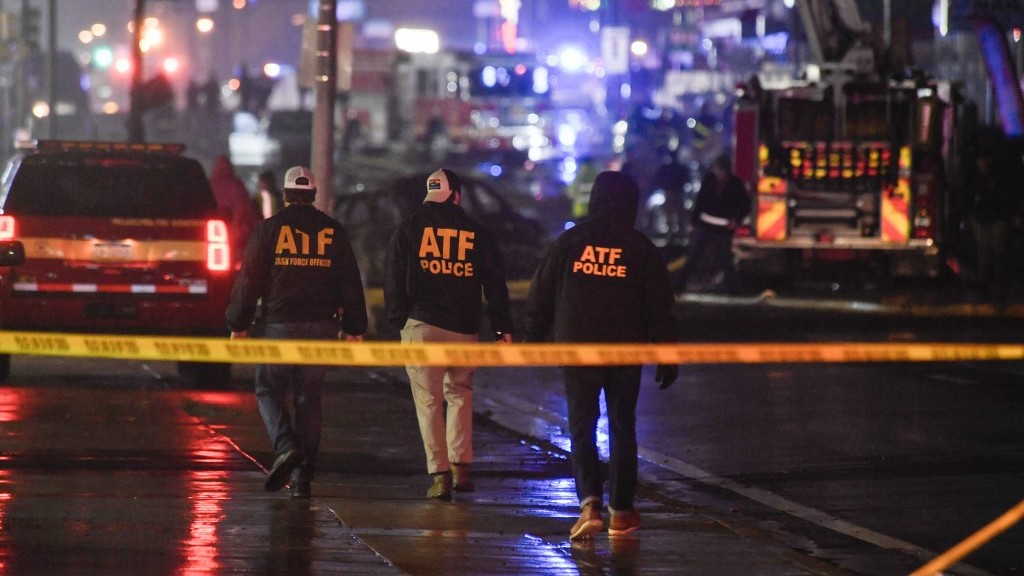 Philadelphia plane crash death toll now 7, 19 hurt