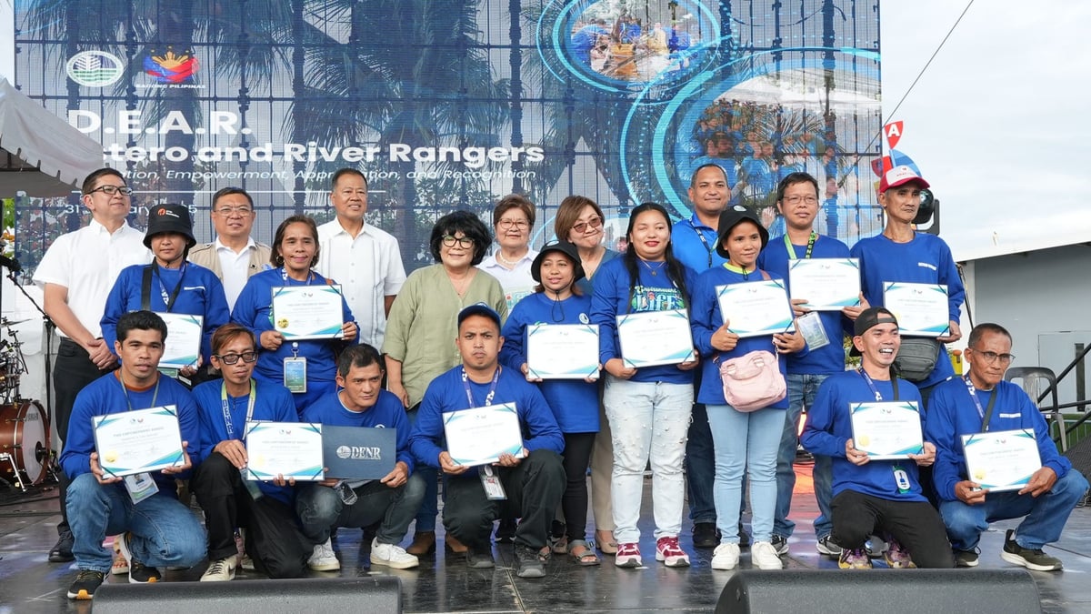 DENR chief fetes 2,600 creek rangers