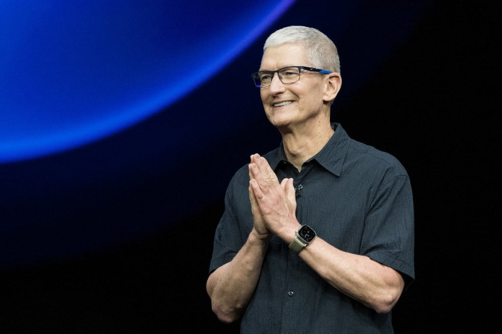 Apple reports record $124.3-B revenue in Q1 2025