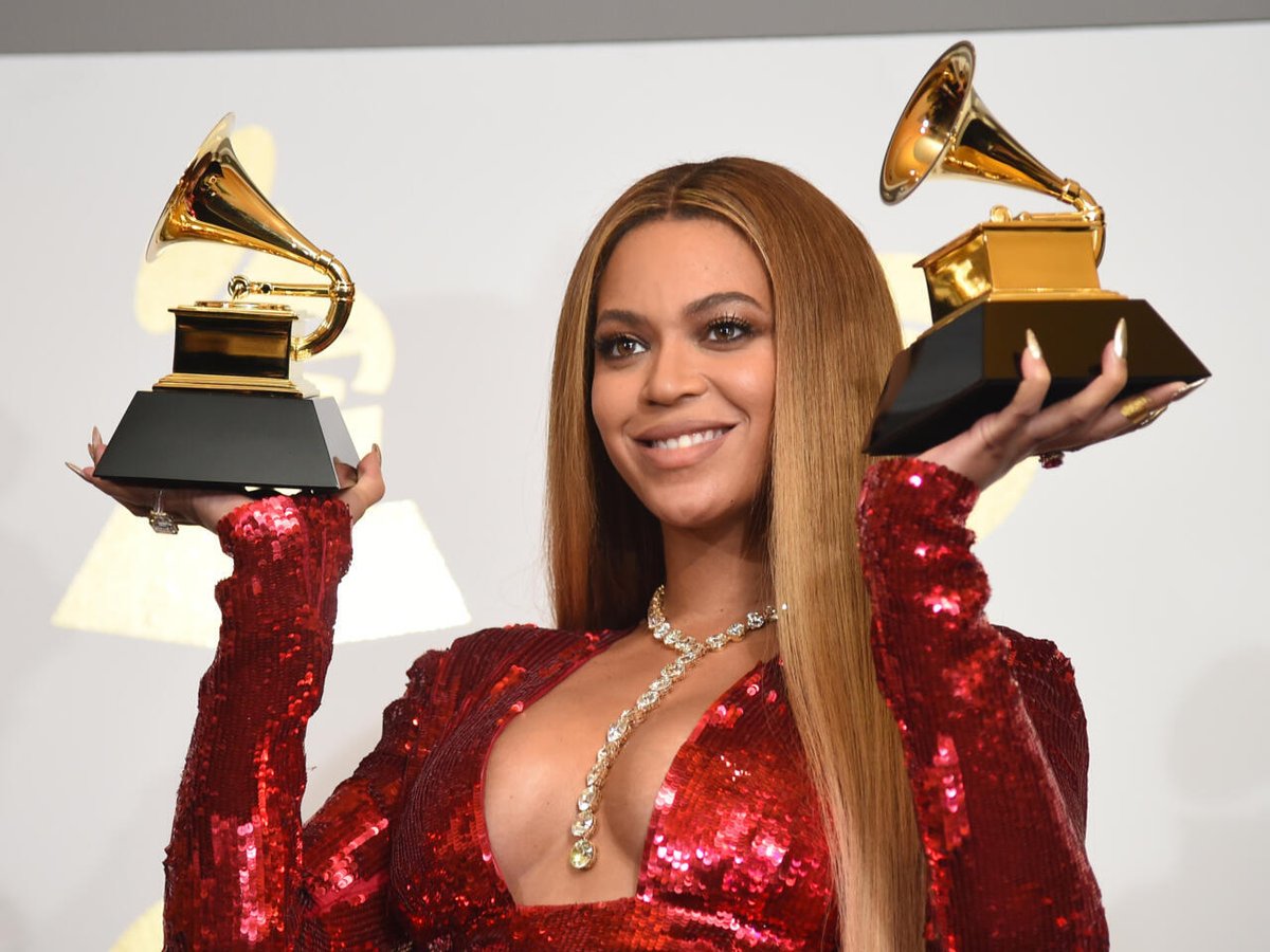 Grammys take somber tone