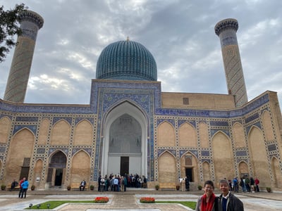 Love and poetry in Uzbekistan — Last of two parts