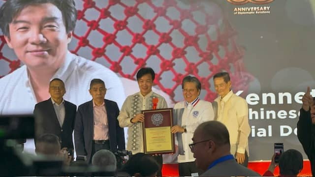 Industrial designer Kenneth Cobonpue was recognized for his achievements in elevating Filipino design in the global stage.