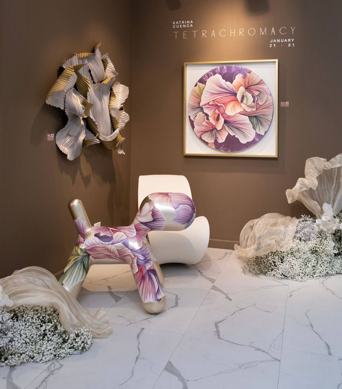 The artist’s style of the moment is a blend of figuration and abstraction evoking celebration and spontaneity.
