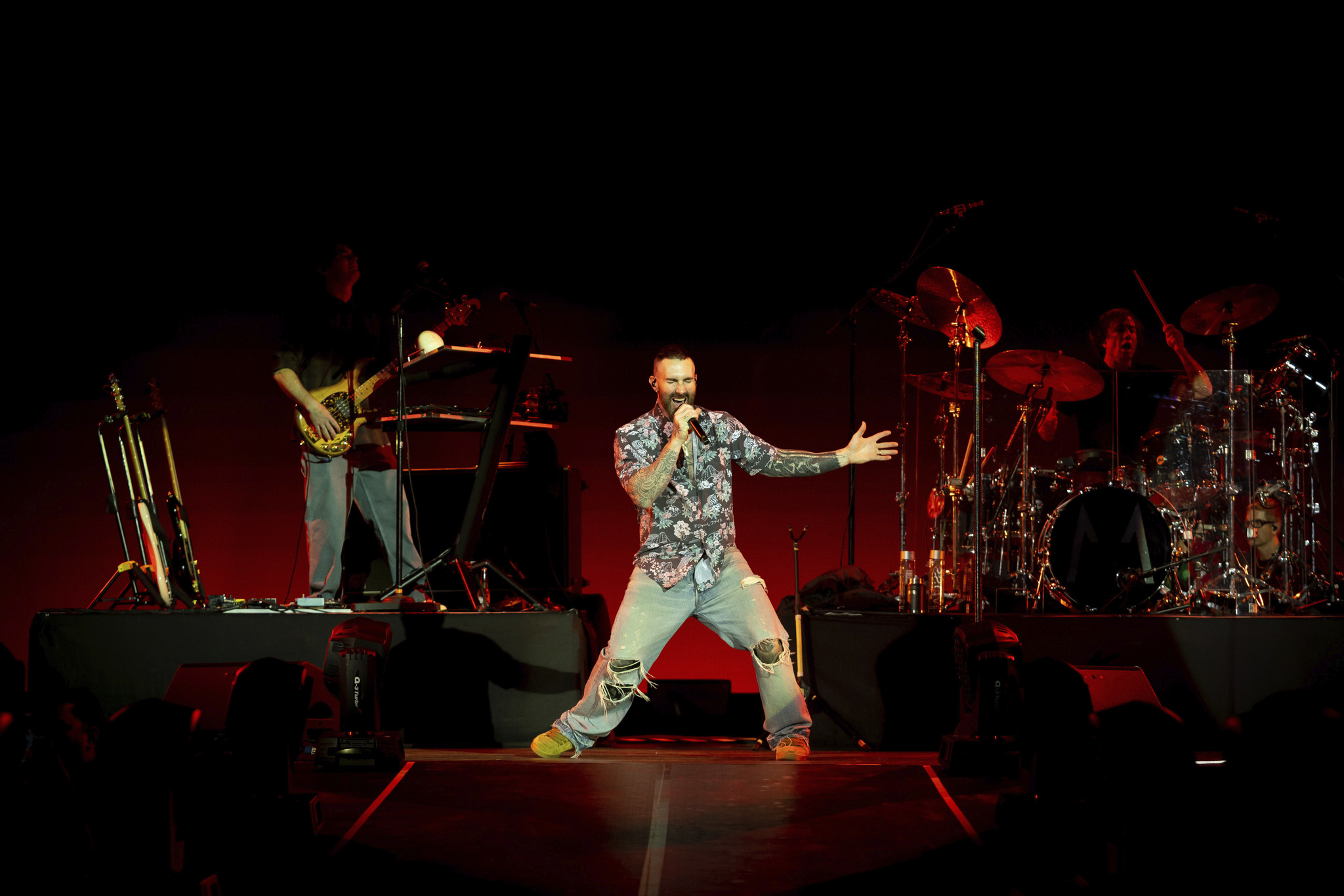 SM MOA Arena hosts sold-out Maroon 5 concert
