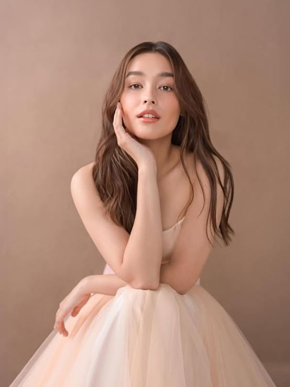 Liza Soberano