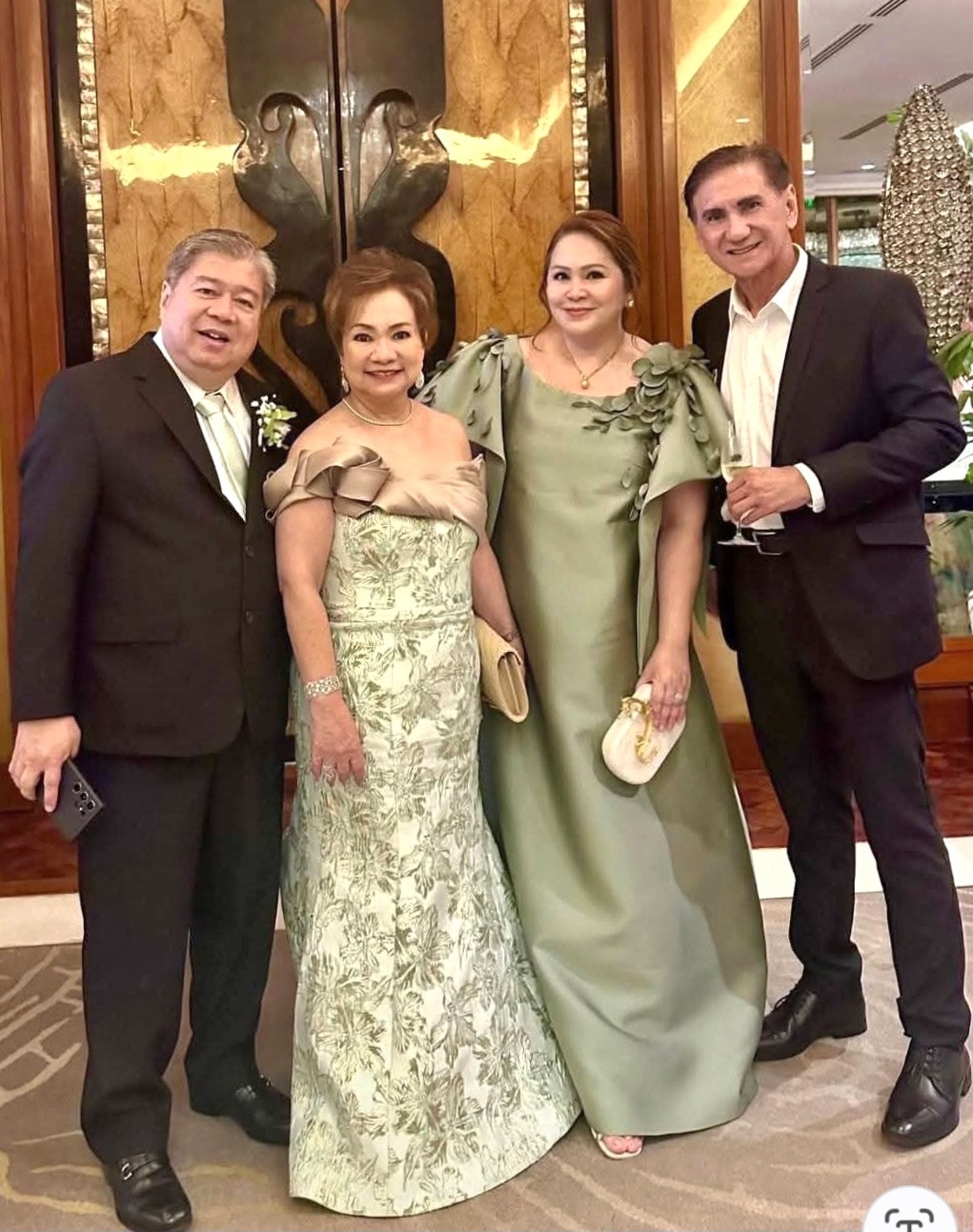Edwin Tan, Dorothy Tan with Mimi and Alvin Alazas.