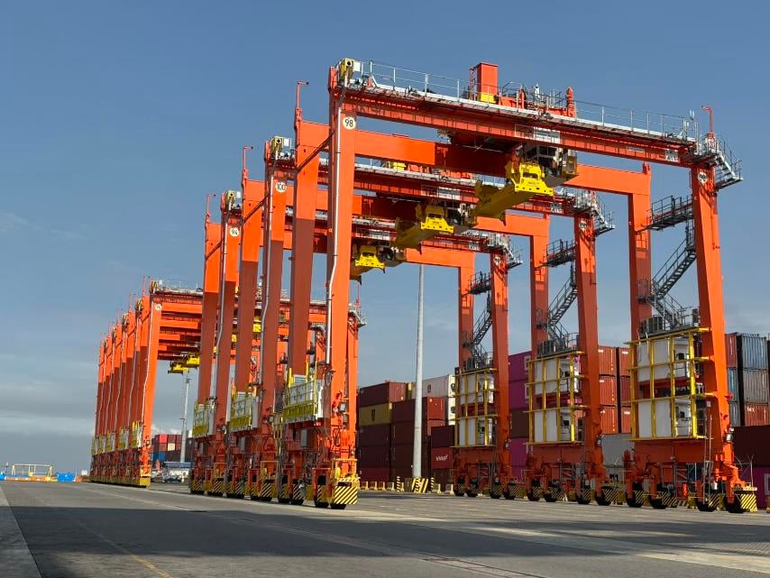 Berth 8 to raise MICT volume by 200,000 TEUs