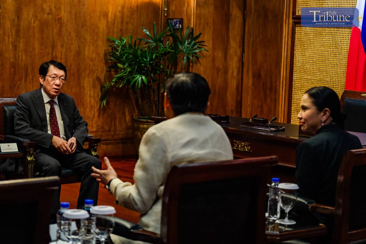 Mitsubishi Motors Corporation President and CEO Mr. Takao Kato, Department of Trade and Industry Secretary Maria Cristina Aldeguer-Roque, and Special Assistant to the President for Investment and Economic Affairs Secretary Frederick D. Go