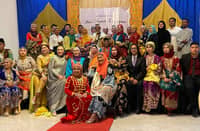 Sultan Phugdalun (center) and British High Court identified heirs of the ancestral territorial proprietary rights of Sabah (North Borneo).