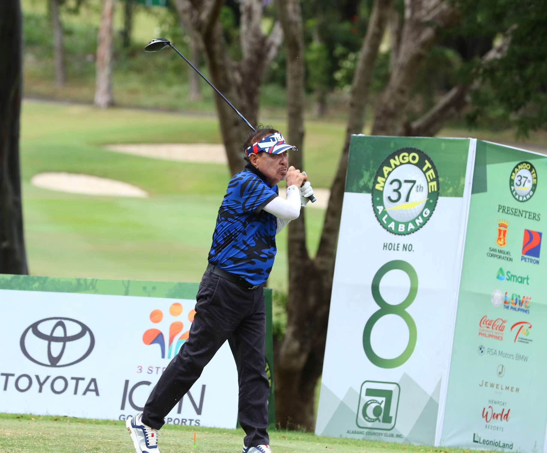 Salvador tandem sparkles at Mango Tee