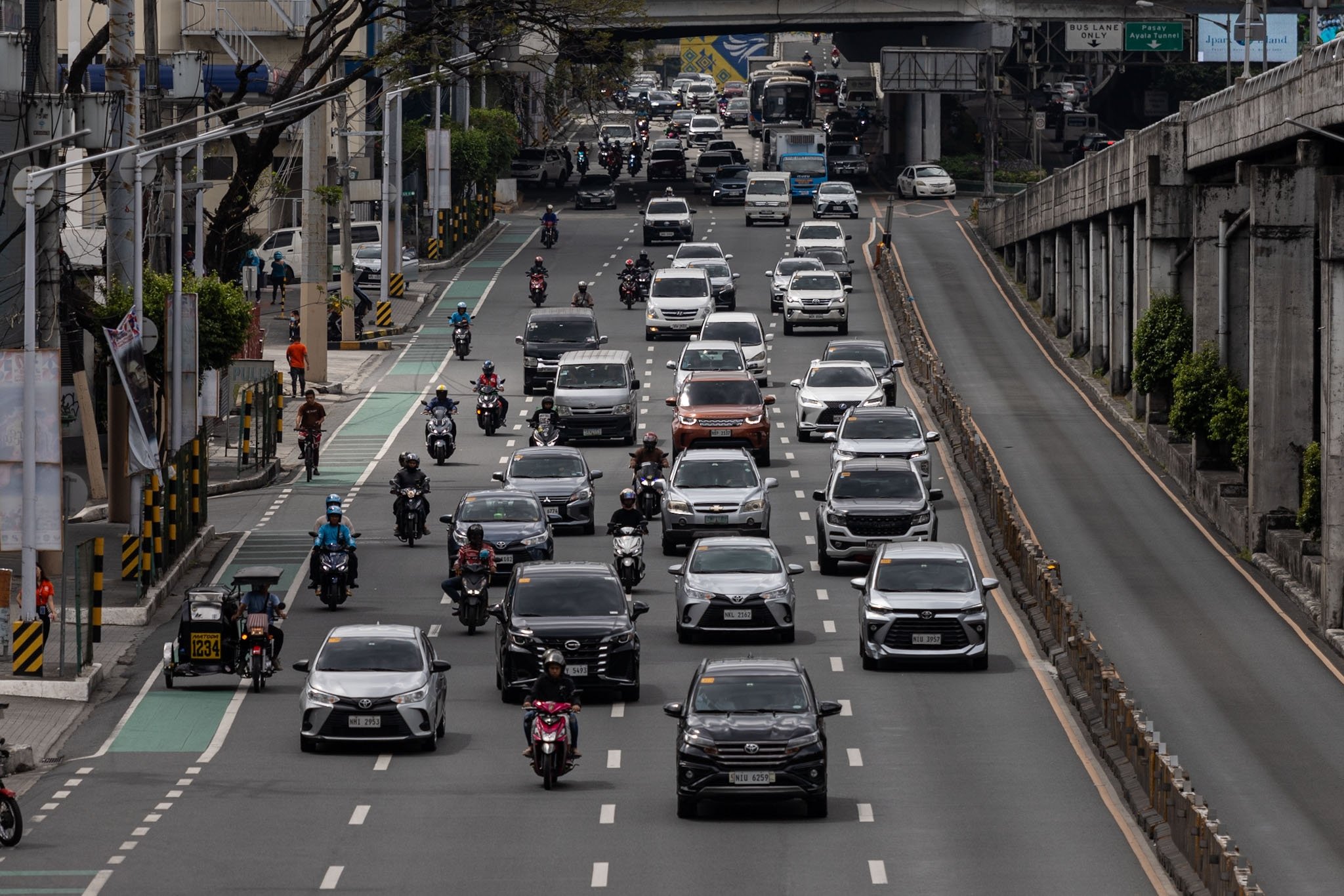 DoTr: EDSA Busway stays