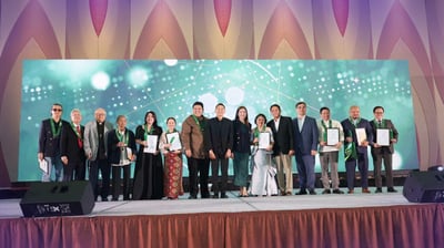Parañaque honors CDC CEO, Dolphy 