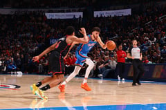 NBA-leading Cavaliers, Thunder roll on with victories