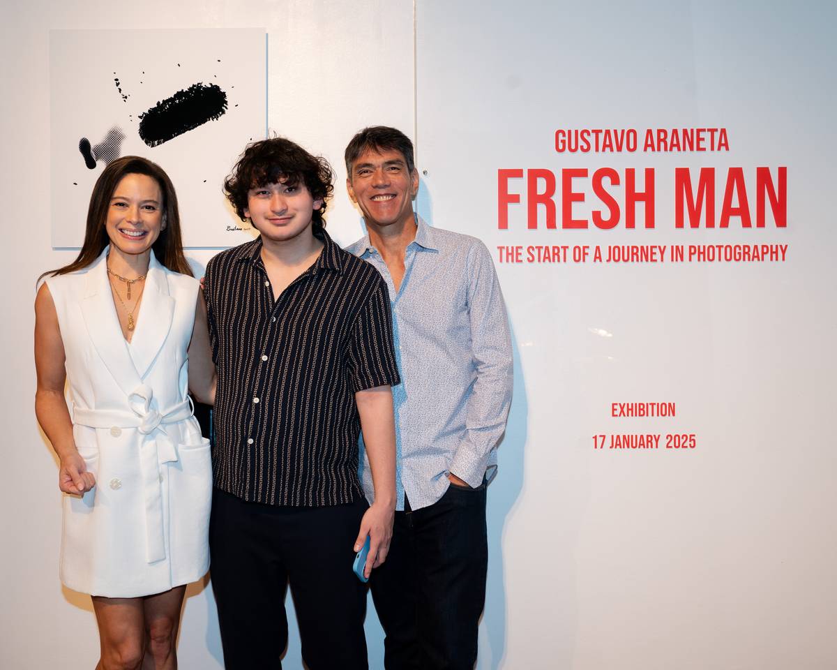 Gustavo ‘Savo’ Araneta (center) with his parents, Carlos and Cay Araneta.