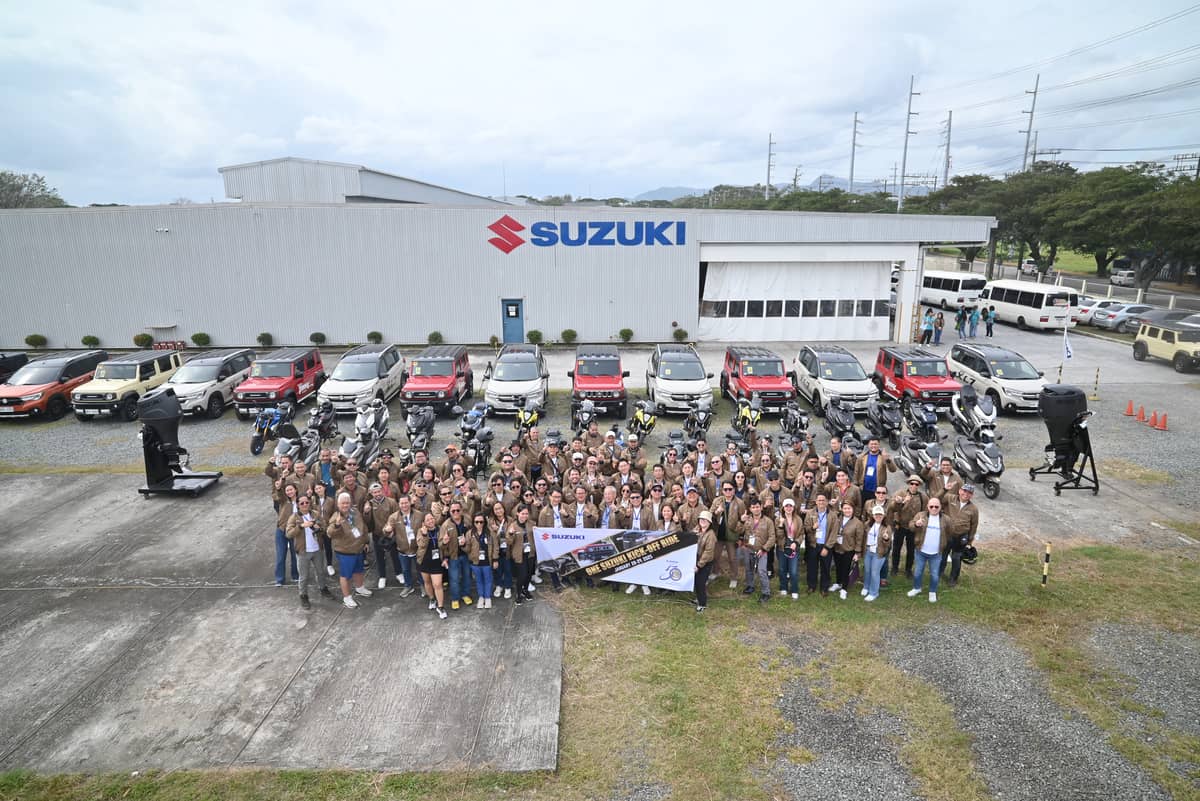 Media participants at the Suzuki plant in Laguna.