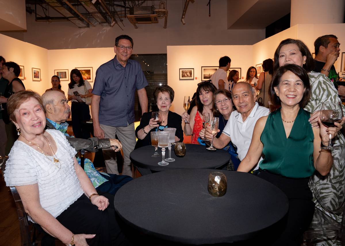 Savo’s grandparents on his mother’s side: Margot Rodriguez and Dodo Rodriguez, Raffy Aguado, Dina Gaerlan, Bessie Rodriguez, Cita Schmid, Dwarfs Aguado, Marilen Aguado and Mylene Aguado.