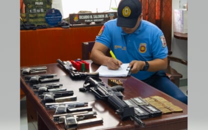 Private armed group yields firearms 