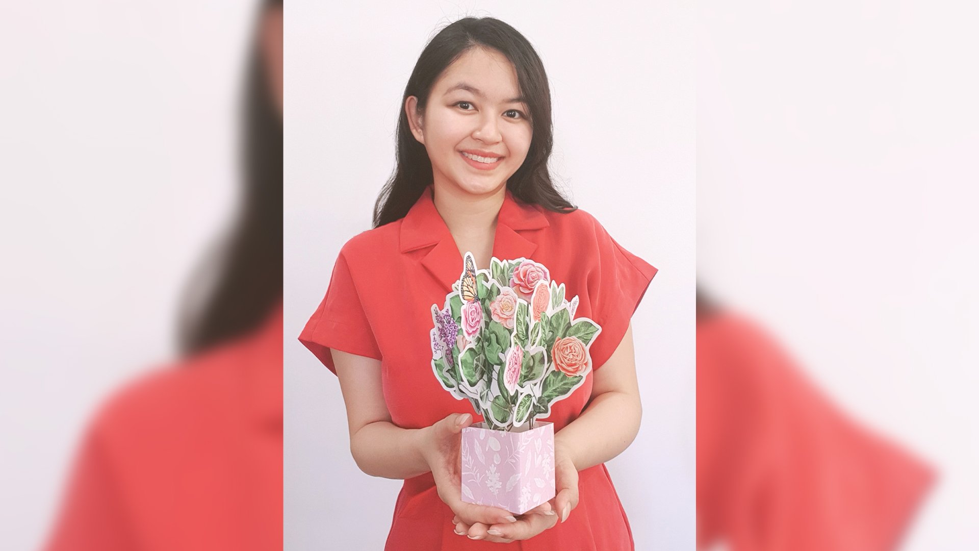 Surprise loved one with a pop-up bouquet this Valentine’s Day 
