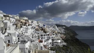 Strongest-yet quake hits Greece's Santorini island