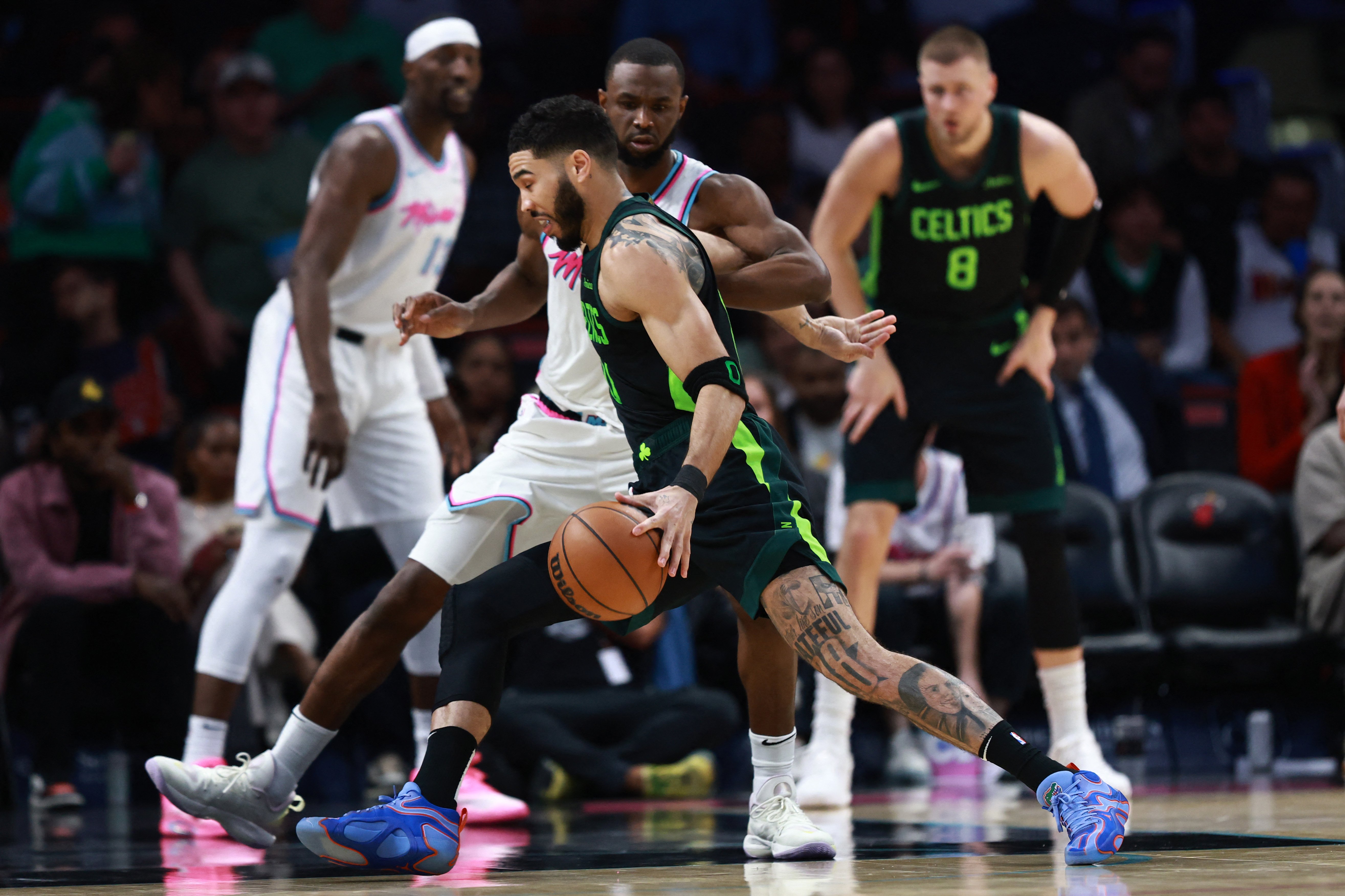 Tatum drops 33 as Celtics dominate Heat