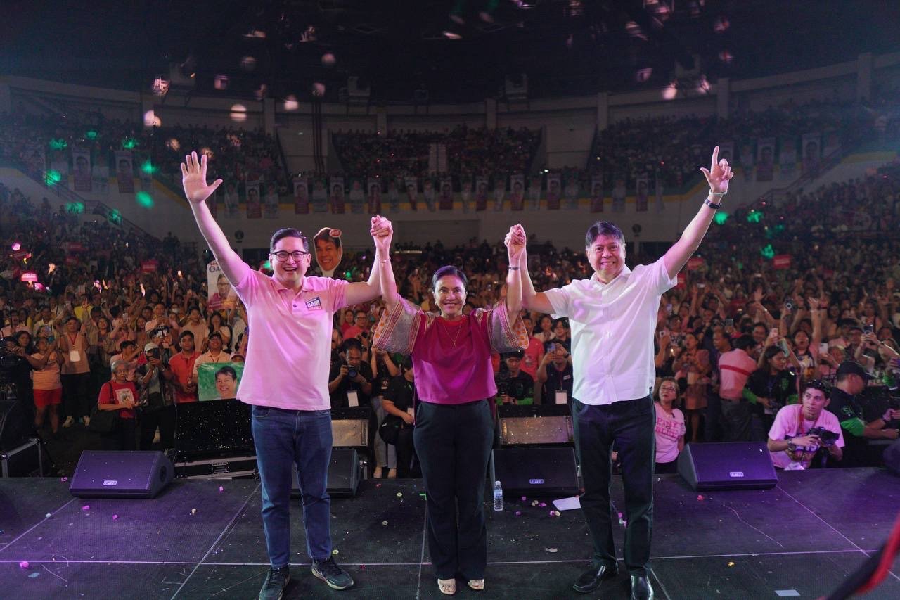 Robredo backs Kiko Pangilinan, Bam Aquino senatorial bids