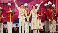 Hugh Jackman moves on: Romance with Sutton Foster heats up after divorce
