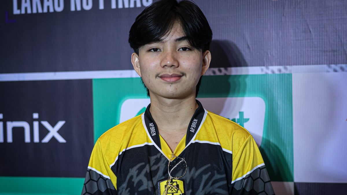 Jamespangks shrugs off bashers