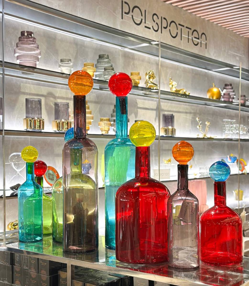 Polspotten Bubbles and Bottles.