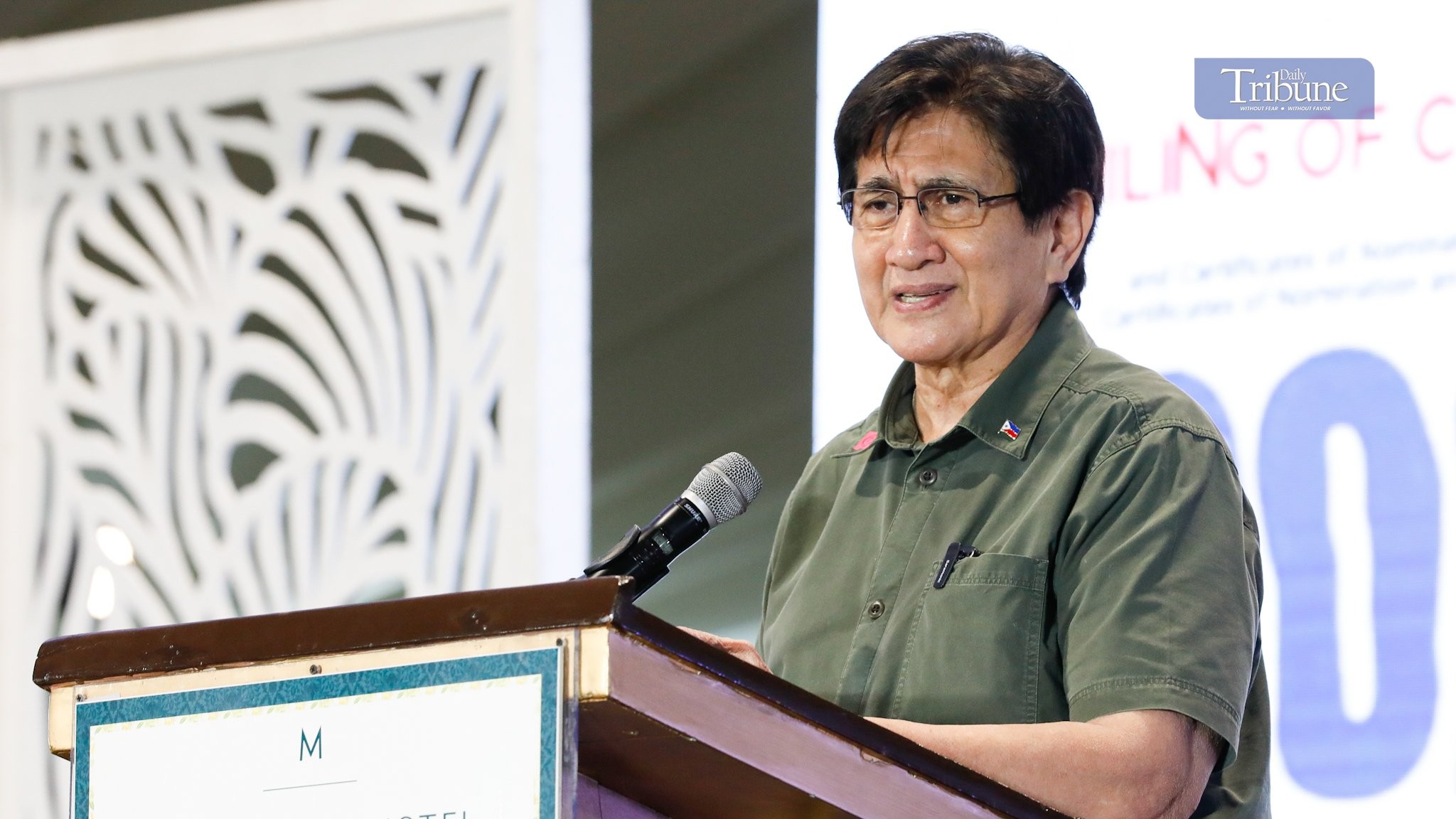 Gregorio "Gringo" Honasan has filed his COC for a Senate seat on Monday, 7 October at the Manila Hotel Tent City.