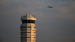 Washington air safety probe reveals instrument, communication issues