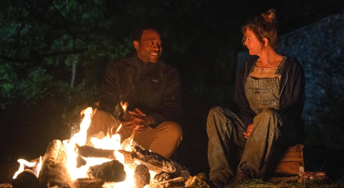 Renée Zellweger and Chiwetel Ejiofor in Bridget Jones ‘Mad About the Boy.’