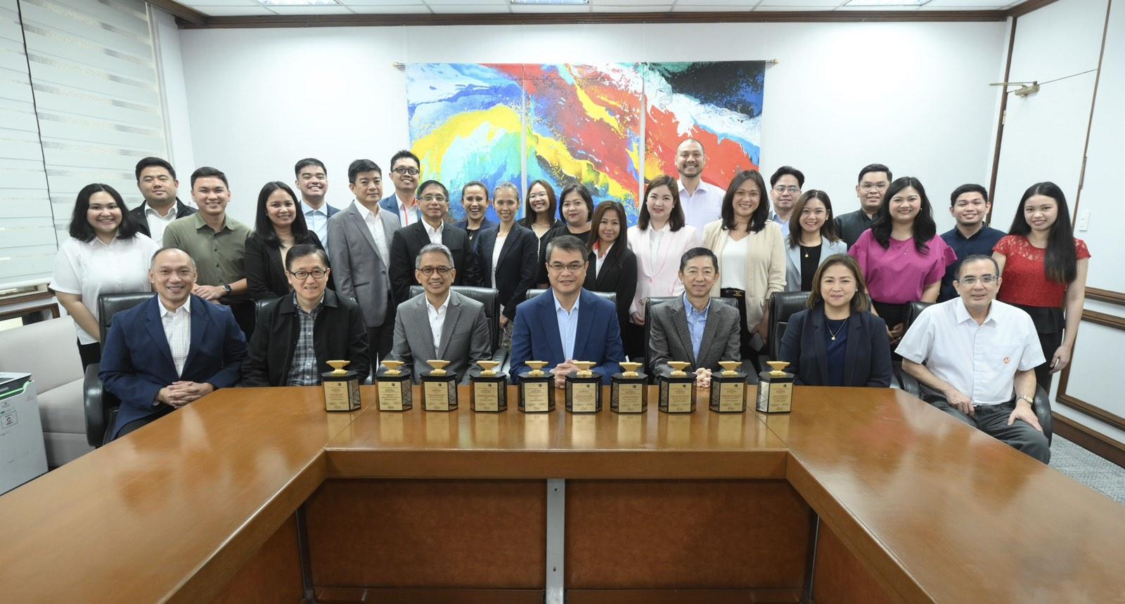 Meralco makes it a perfect 10 at the Anvil Awards