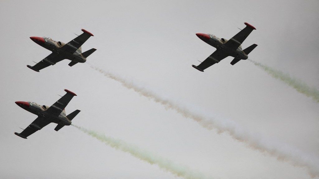 Nigeria airforce kills 6 civilians in northeast by mistake