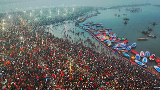 18 dead in India stampede to catch trains to Hindu mega-festival