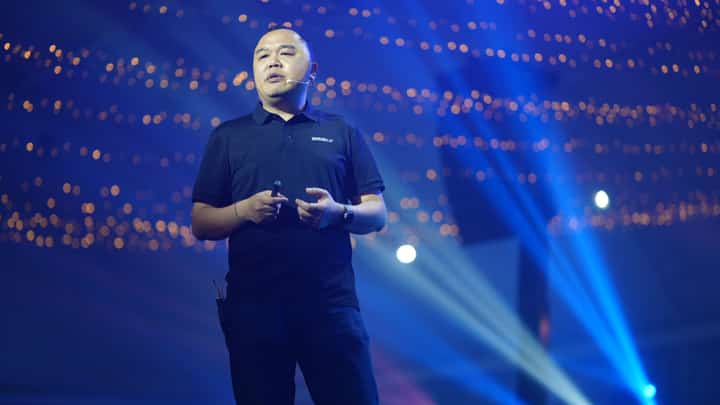 Wil Wan, president of Geely Motors Philippines, takes the stage at the relaunch event, highlighting the brand’s renewed commitment to innovation and customer-centric mobility solutions.