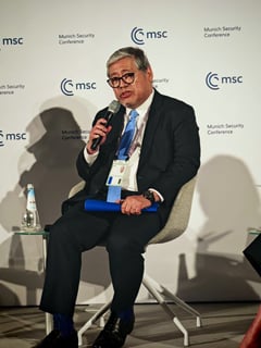 Manalo questions 'Chinese ships' presence in Ayungin Shoal at Munich conference