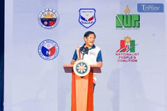 Marcos plays ‘Unity’ card at Alyansa’s last hurrah