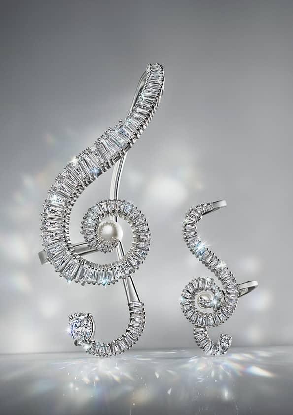 Clip earrings.