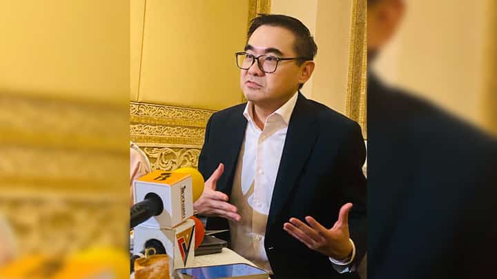 (FILE PHOTO) Special Assistant to the President for Investment and Economic Affairs, Secretary Frederick Go.