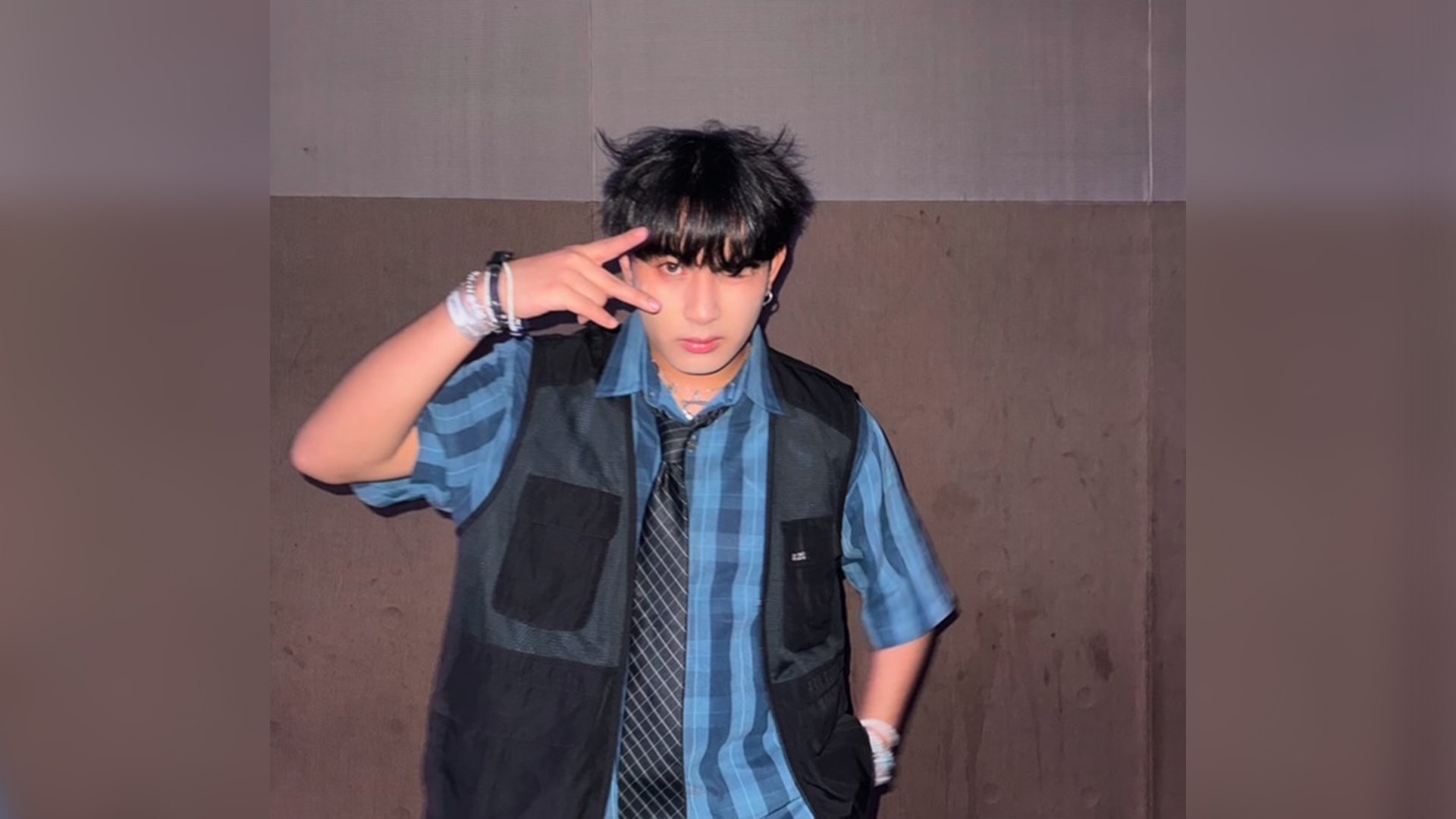 Maki: From bedroom demos to global charts